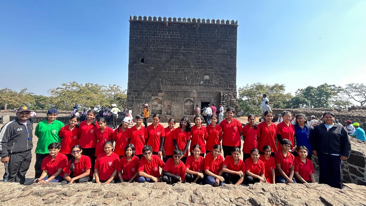 Class 8- Jivdhan, Visapur, Shivneri